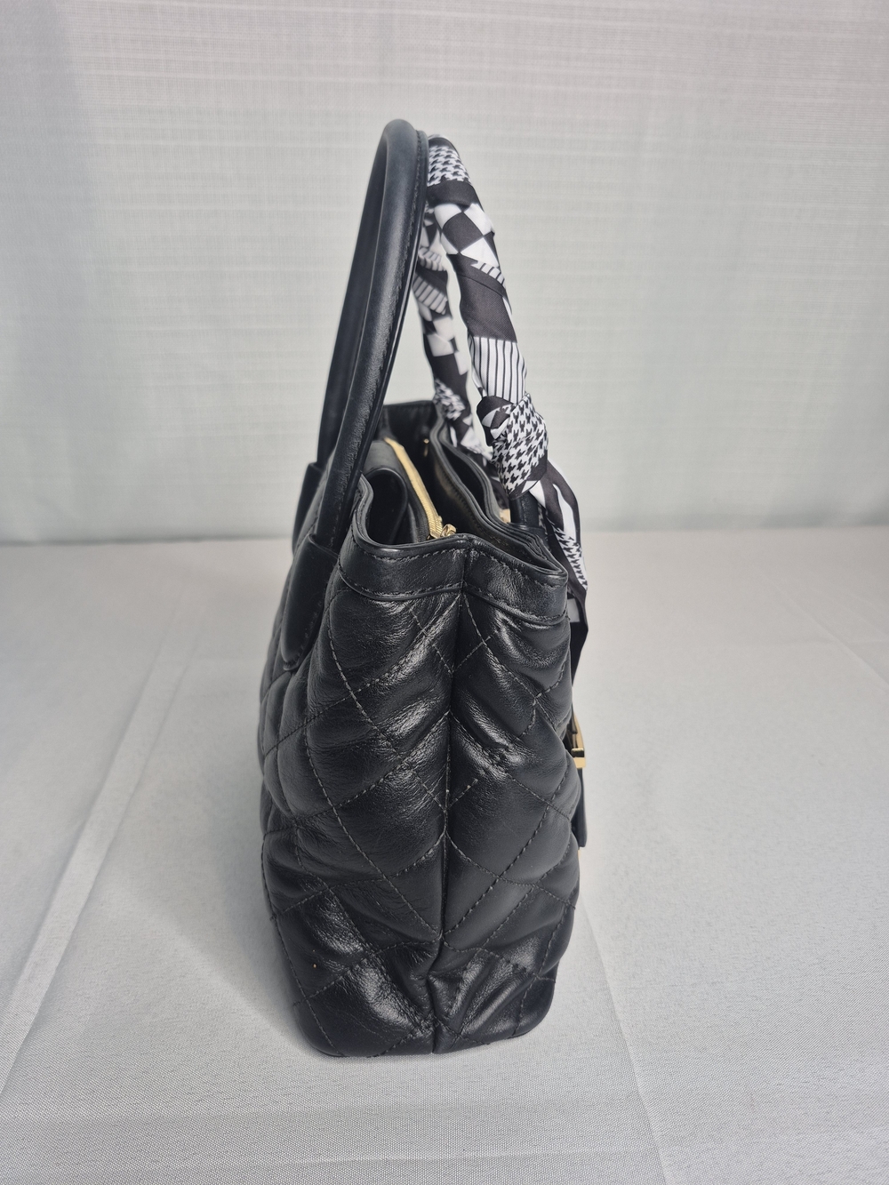 Michael Kors Black Quilted Top-Handle Bag with Printed Scarf - Picture 7 of 17